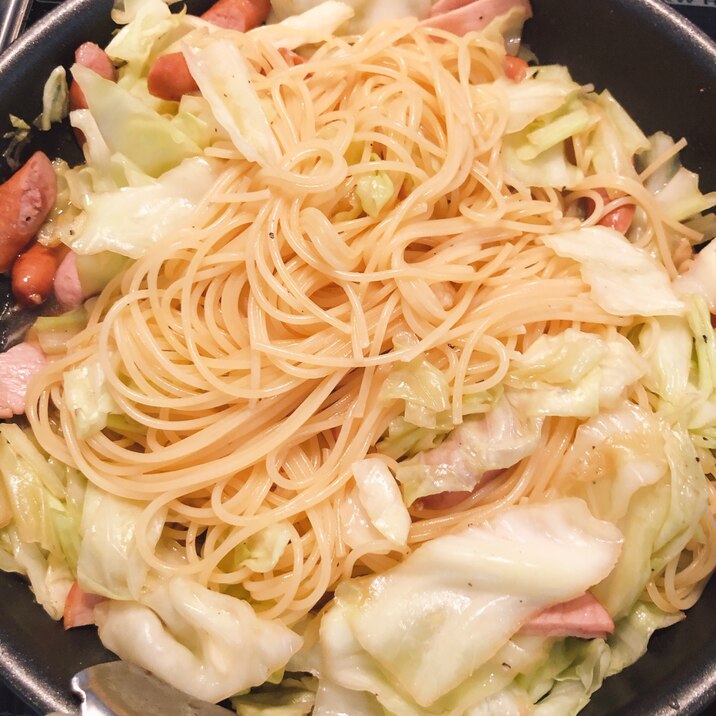 キャベツのパスタ